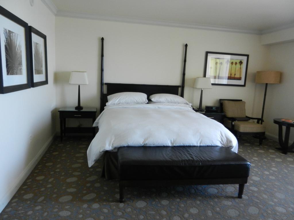 Residences At The Atlantic Resort Fort Lauderdale Room photo
